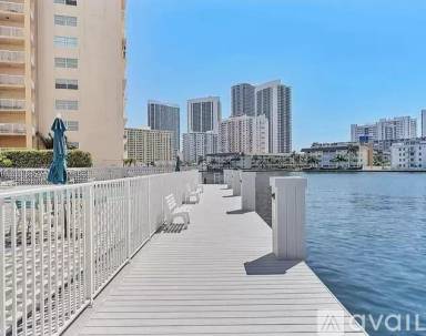 Main picture of Golden Surf Towers Condominium