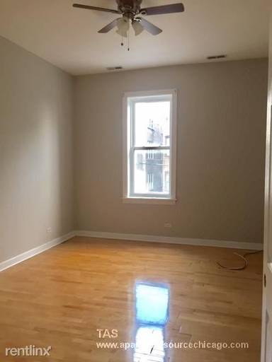 Main picture of 3216 W Augusta Blvd