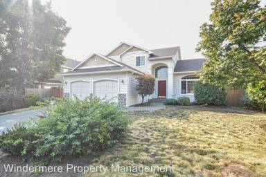 Main picture of 2710 181st Pl SE