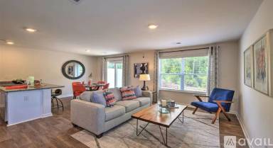 Main picture of Oakmont Valley Trl