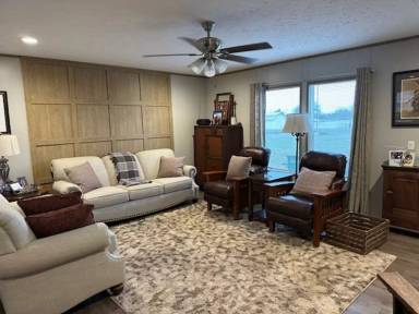 Main picture of 1397 Watts Rd