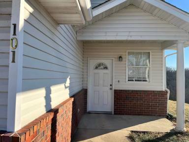 Main picture of 103 Hickory Ridge Dr