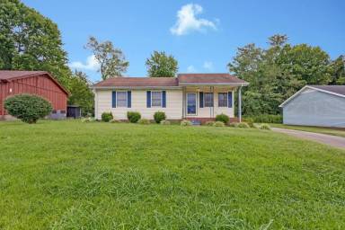 Main picture of 640 Colonette Dr