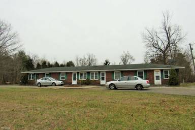 Main picture of 67 Battle Training Rd