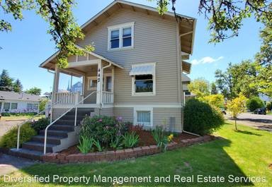 Main picture of 430 4th Ave SW