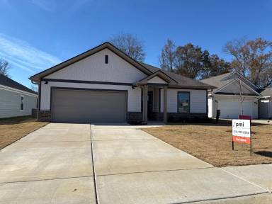 Main picture of 15733 Ruthie Lynn Dr