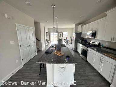 Main picture of 35324 Wright Way
