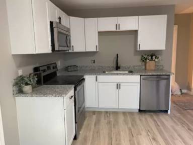 Main picture of 7653 S 41st St