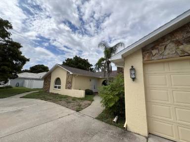 Main picture of 7927 Sylvan Dr