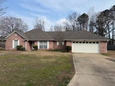 Main picture of 23 Ashleigh Cir