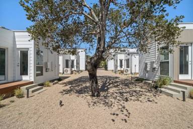 Main picture of 422 San Pascual Ave