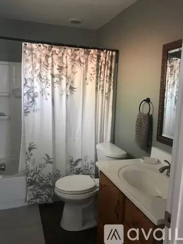 Main picture of 1025 Highland Dr