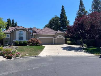 Main picture of 108 Lasata Ct