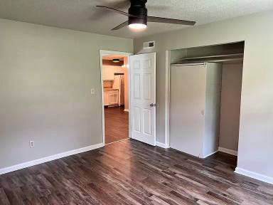 Main picture of 511 Poplar St