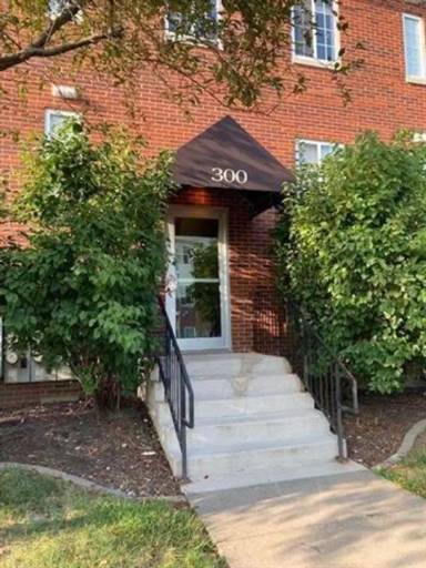 Main picture of 301 Grandview Ct