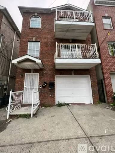 Main picture of 17 Prescott St