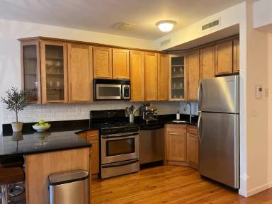 Main picture of 963 Kent Ave