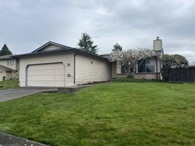 Main picture of 24048 9th Pl S