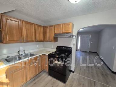 Main picture of 1123 N Barclay St