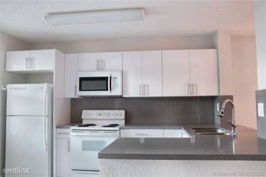 Main picture of 12073 SW 140th Ter