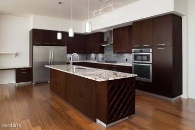 Main picture of 1000 Speer by Windsor Apartments