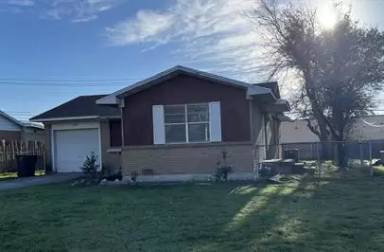 Main picture of 1010 Pine Dr