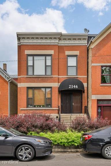 Main picture of 2146 W Superior St