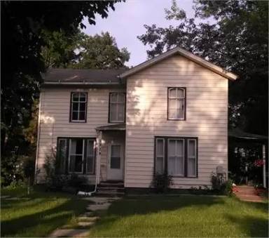 Main picture of 1241 S Chicago Ave