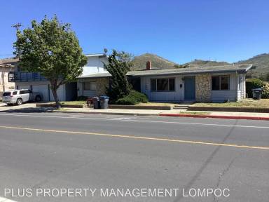 Main picture of 908 E Cypress Ave