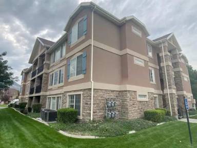 Main picture of 85 N Romney Ln