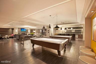Main picture of 10 Hanover Square