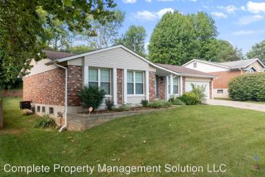 Main picture of 3550 Parc Chateau Ln