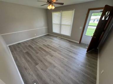 Main picture of 515 Terry Ln