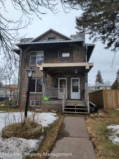 Main picture of 1023 86th Ave W