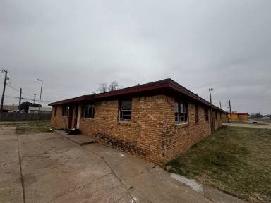 Main picture of 711 47th St