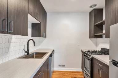 Main picture of 611 E 11th Ave