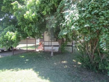 Main picture of 5518 Water View Dr
