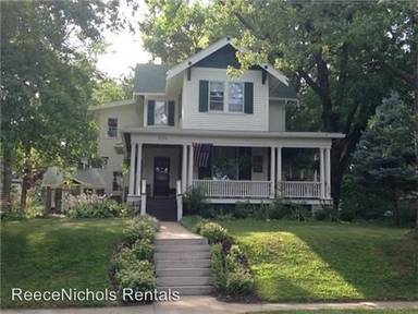 Main picture of 3534 Campbell St