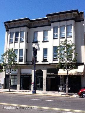 Main picture of 728 Market St
