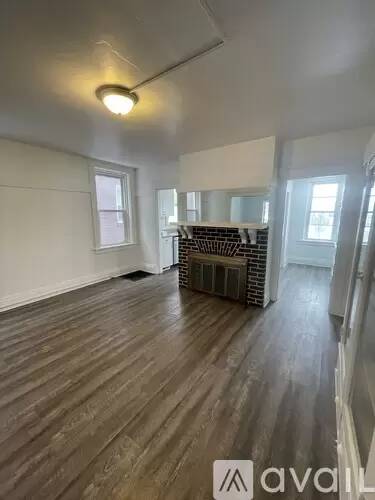 Main picture of 134 S Spring Ave