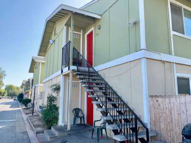 Main picture of Altos West Apartments