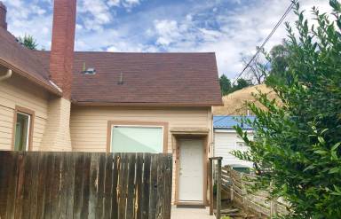 Main picture of 602 S Main St