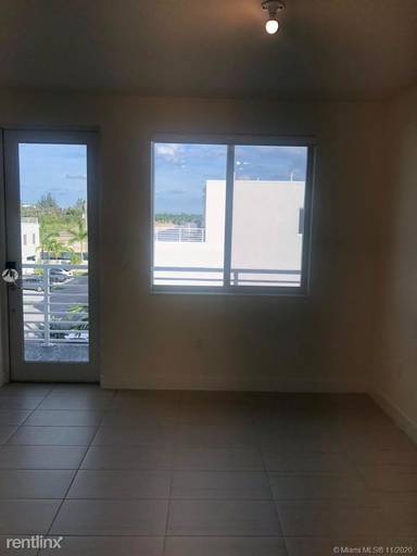 Main picture of 6416 NW 102nd Ct