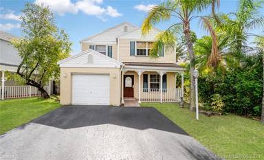Main picture of 14601 SW 124th Pl
