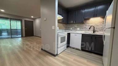 Main picture of 1121 N 28th St