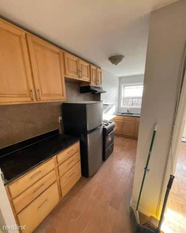 Main picture of 37 Duncan Ave