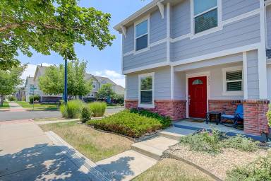 Main picture of 5753 Ceylon St