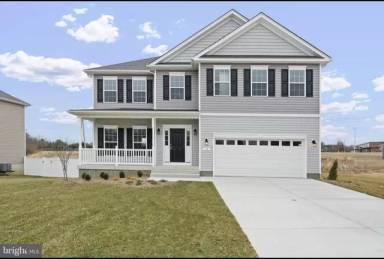 Main picture of 14 Candleberry Dr
