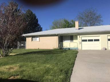 Main picture of 19 Rice Ave