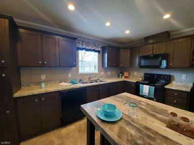 Main picture of 1216 Starr Ave
